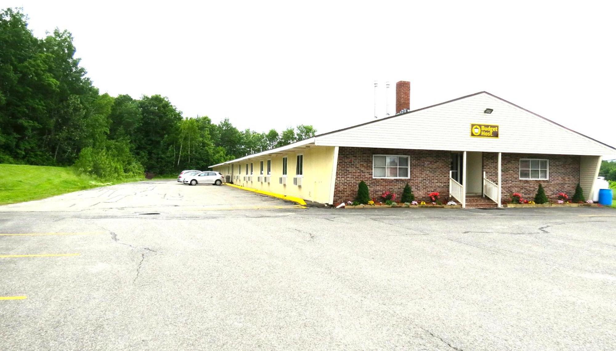 Budget Host Airport Inn 워터빌 외부 사진